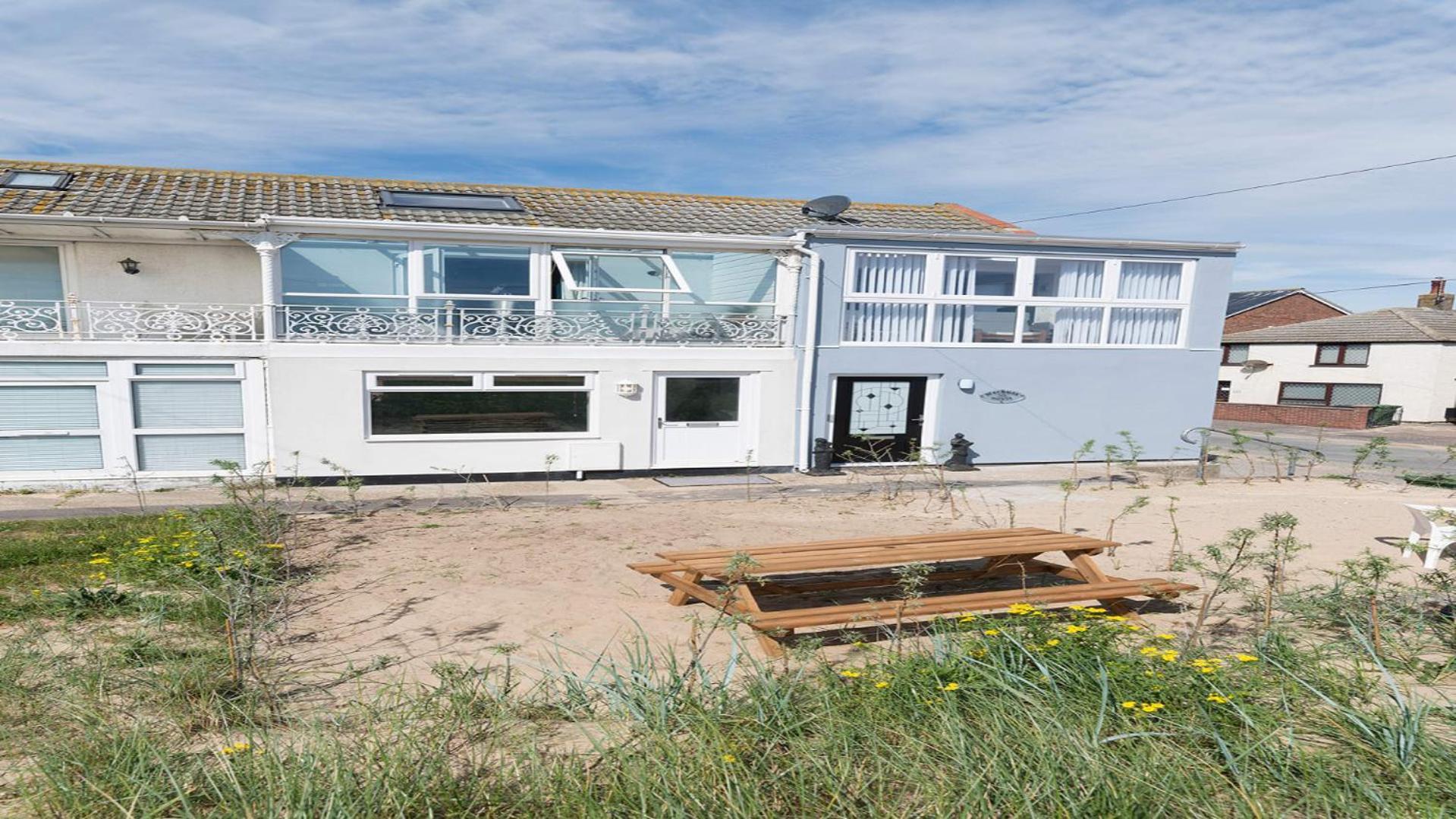Marina Beach House Caister-on-Sea Exterior photo